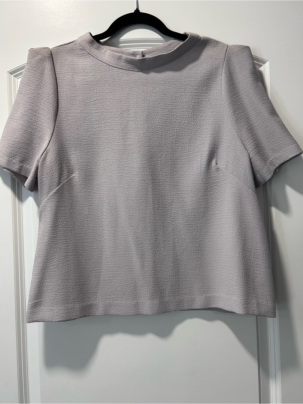 Astr Short Sleeve Crewneck Top in Light Lavender